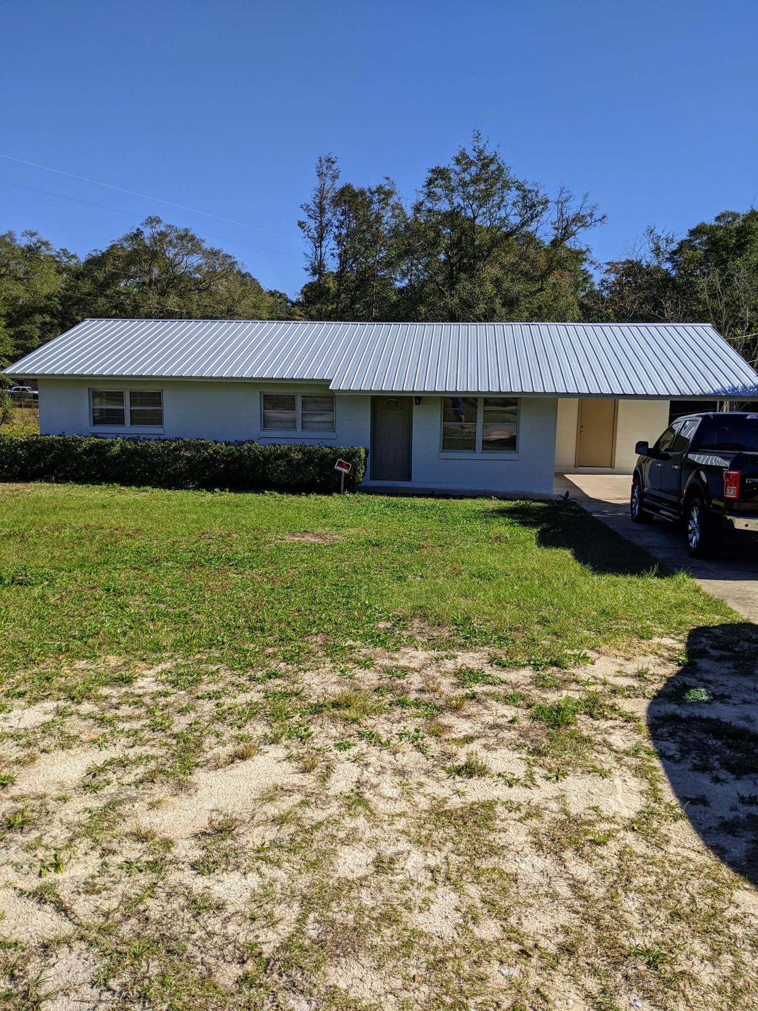 Property Photo: 91 Fredrick Drive FL 32433