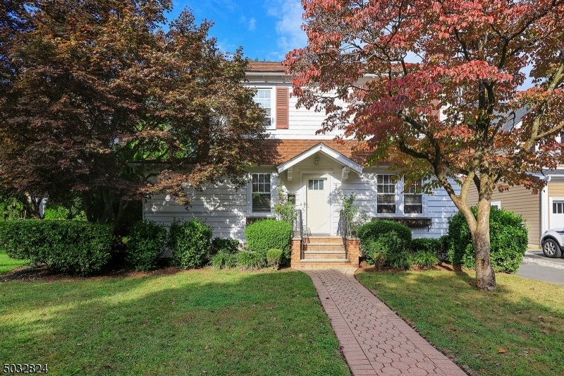 Property Photo:  702 Garfield Ave  NJ 07090 