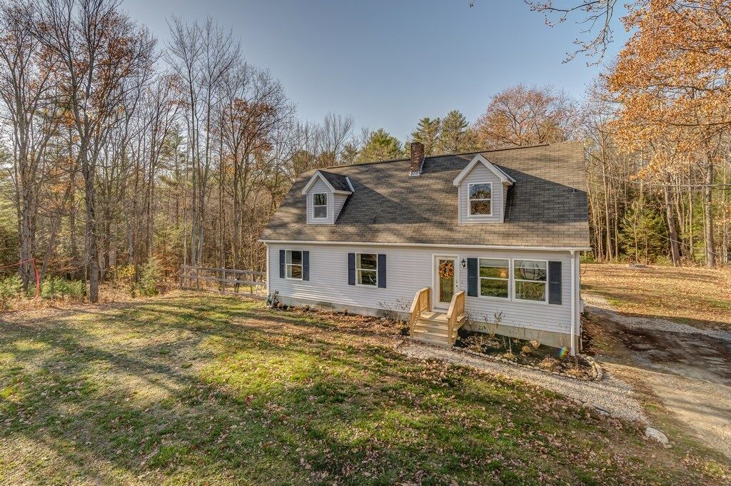 Property Photo:  500 Main Street  NH 03461-5730 