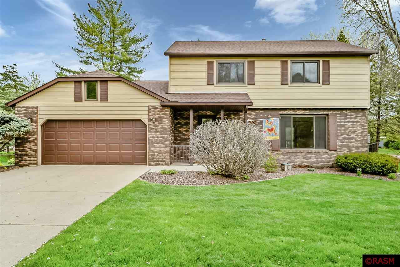 Property Photo: 2010 Roe Crest Drive MN 56003