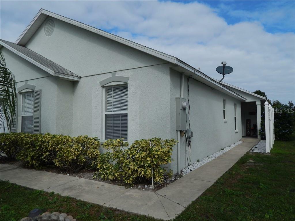 Property Photo:  2522 Hamlet Lane  FL 34746 