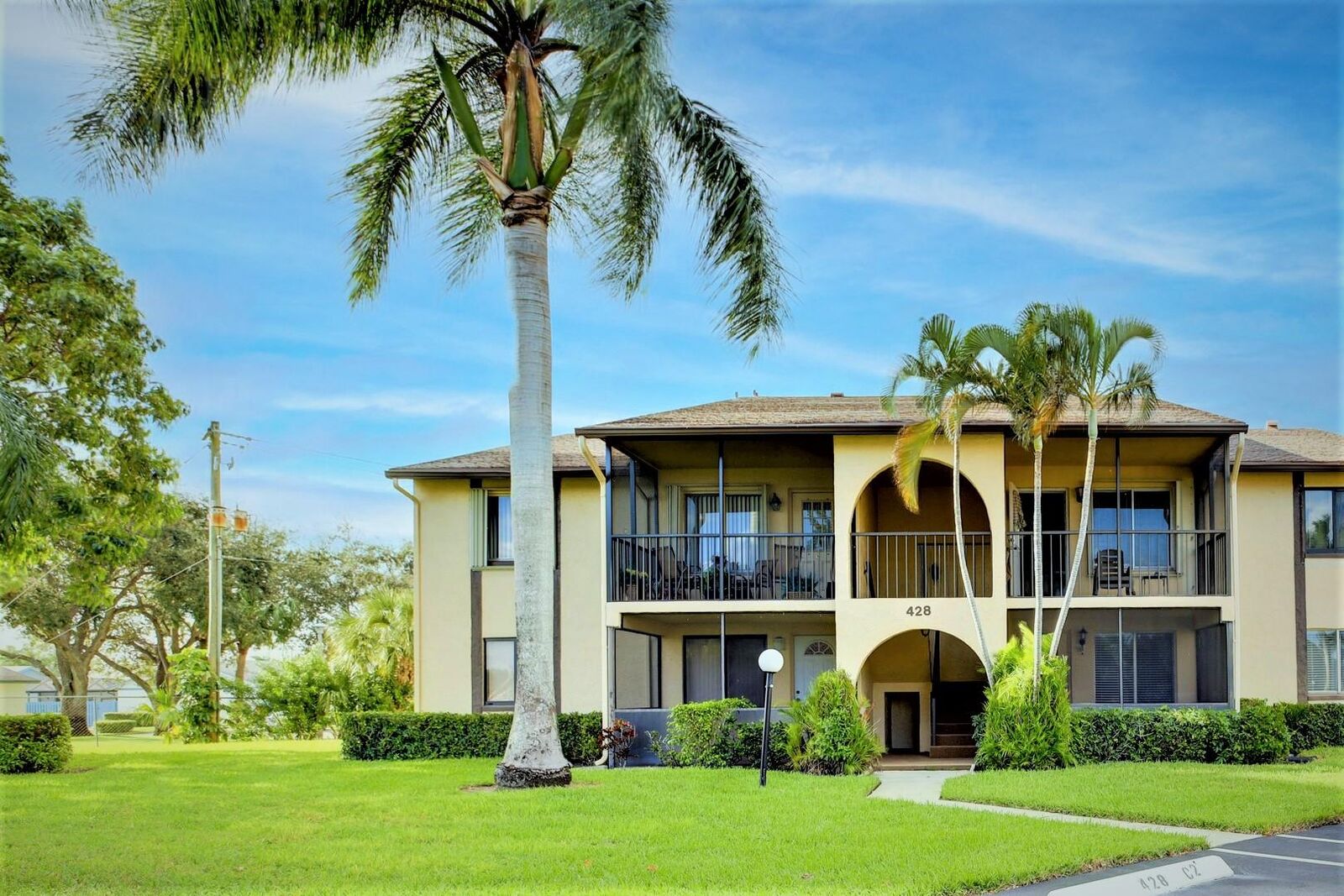 Property Photo: 428 Pine Glen Lane B-1 FL 33463