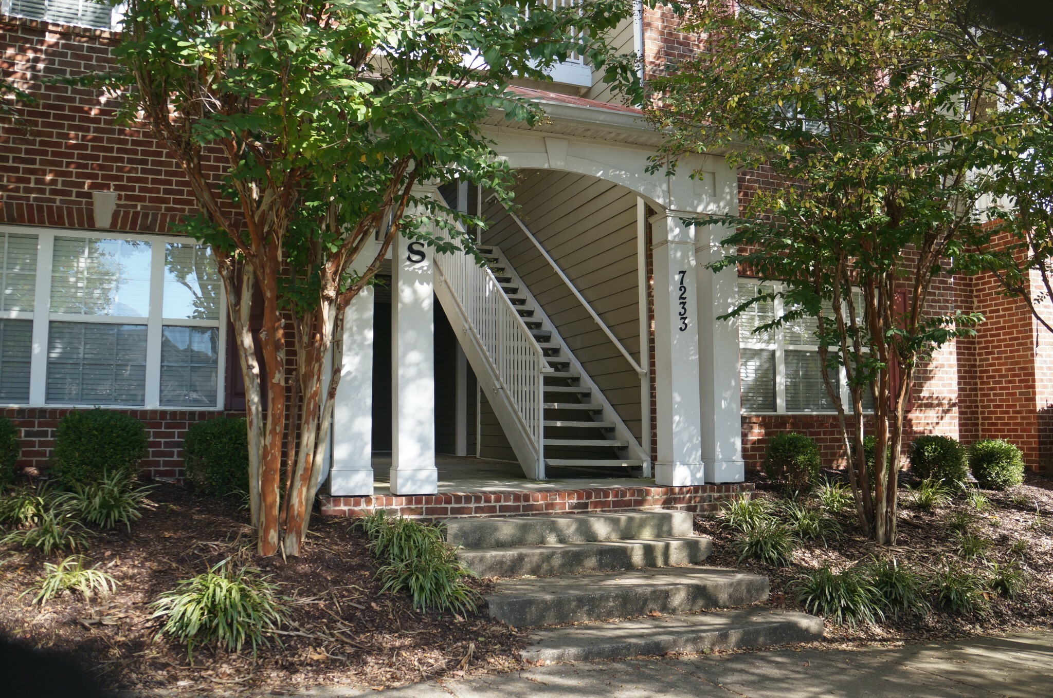 Property Photo:  7233 Althorp Way S-10  TN 37211 