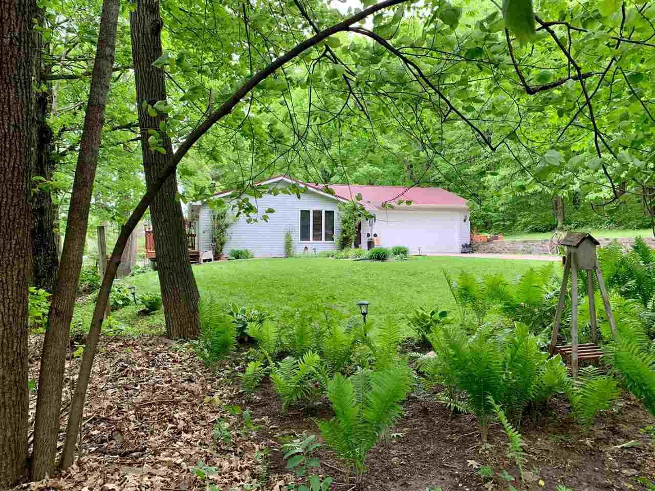 Property Photo: 460 North Crest Street WI 54944