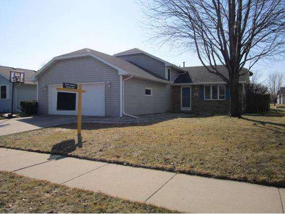 Property Photo:  787 Farmington Ave  WI 54901 
