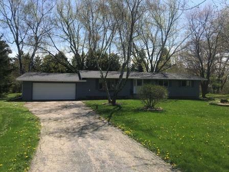 Property Photo:  4555 Lotus Ln  WI 53718 