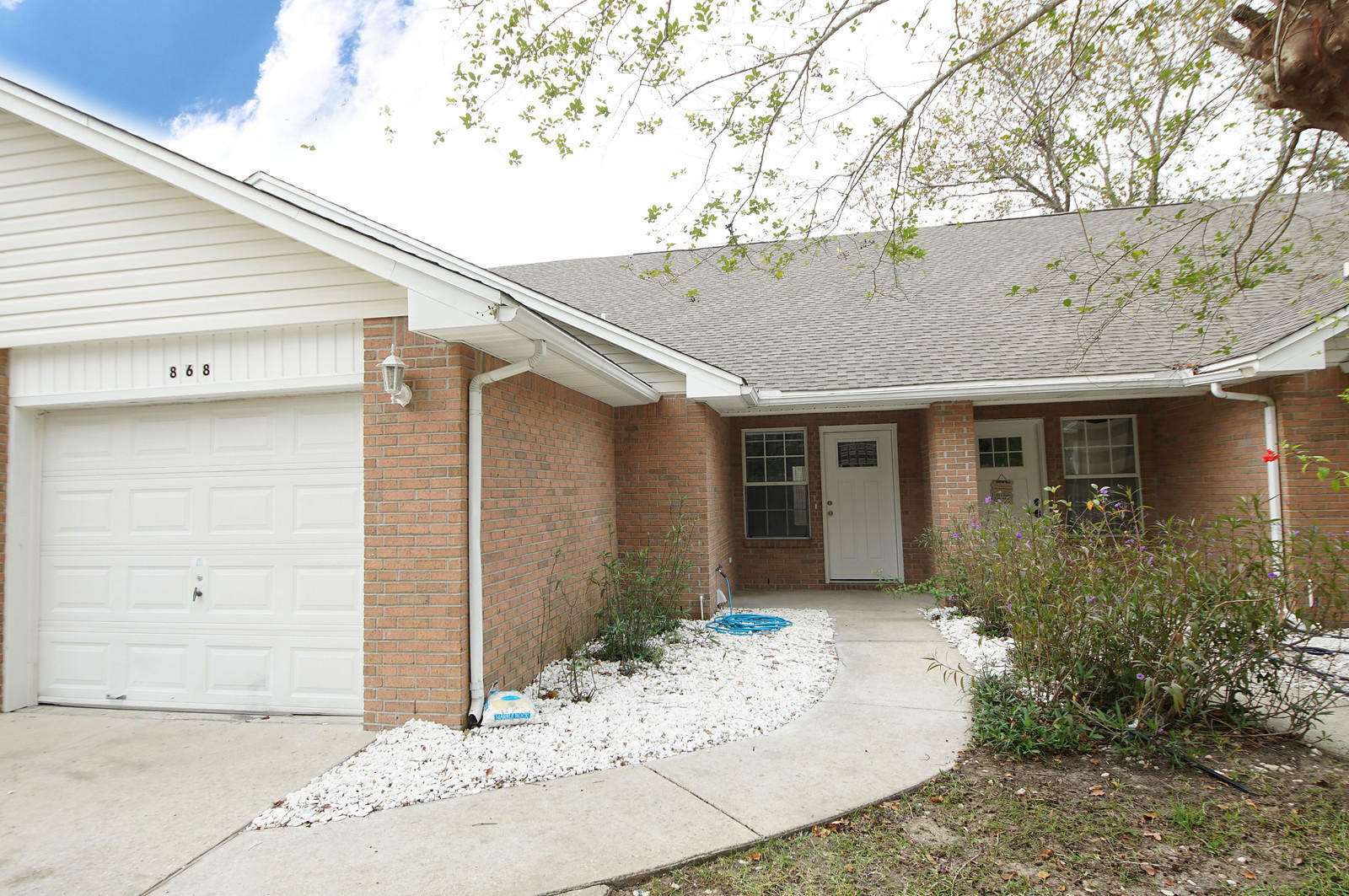 Property Photo:  868 Dunwoody Place  FL 32547 