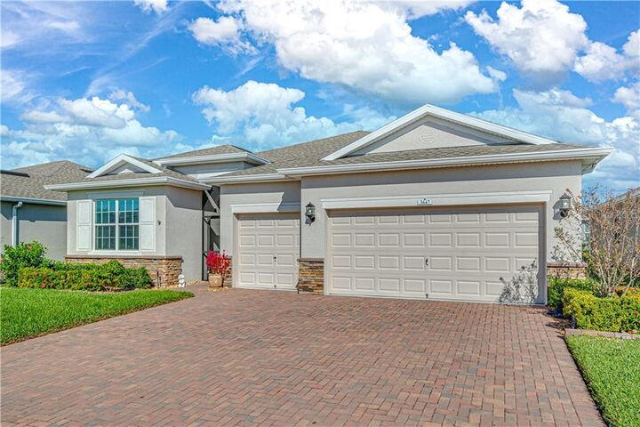Property Photo: 3647 Plymouth Drive FL 33884