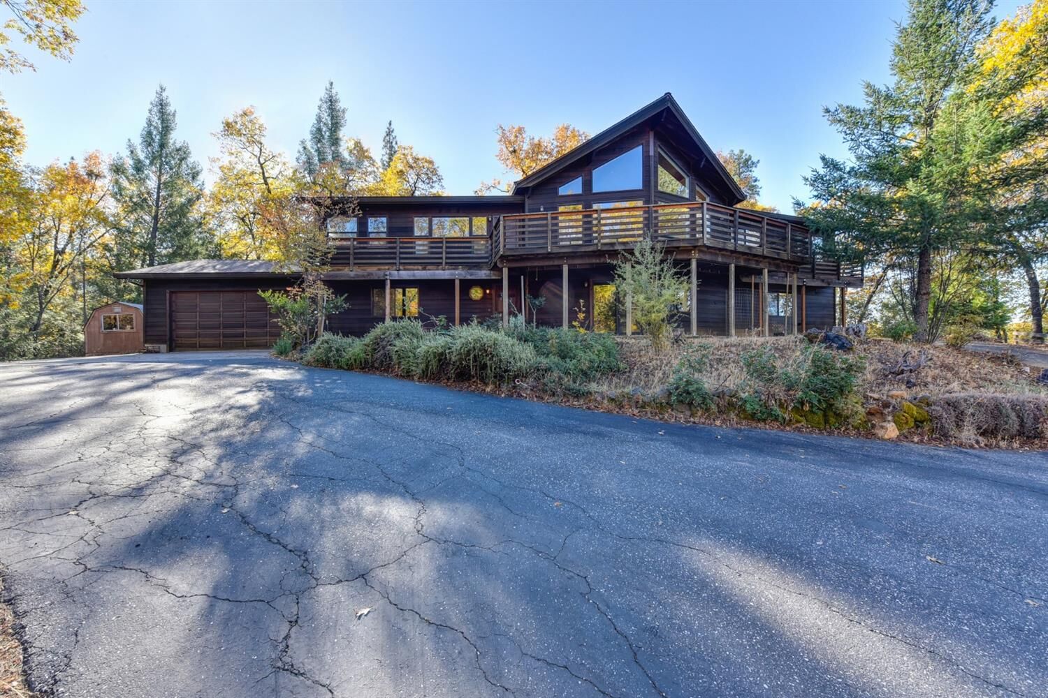 Property Photo: 15399 Arrowhead Lane CA 95945