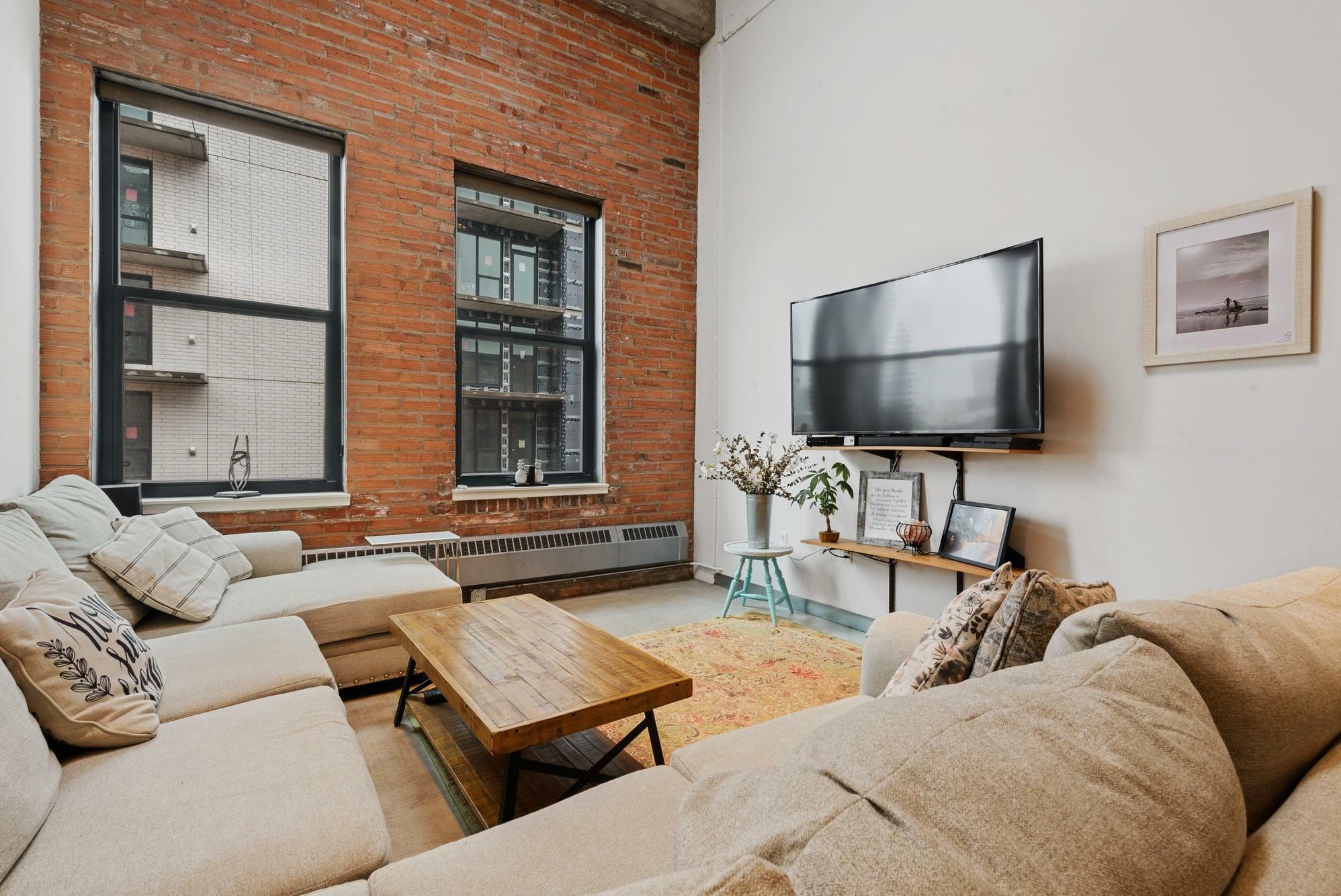 Property Photo:  250 Park Avenue 712  MN 55415 