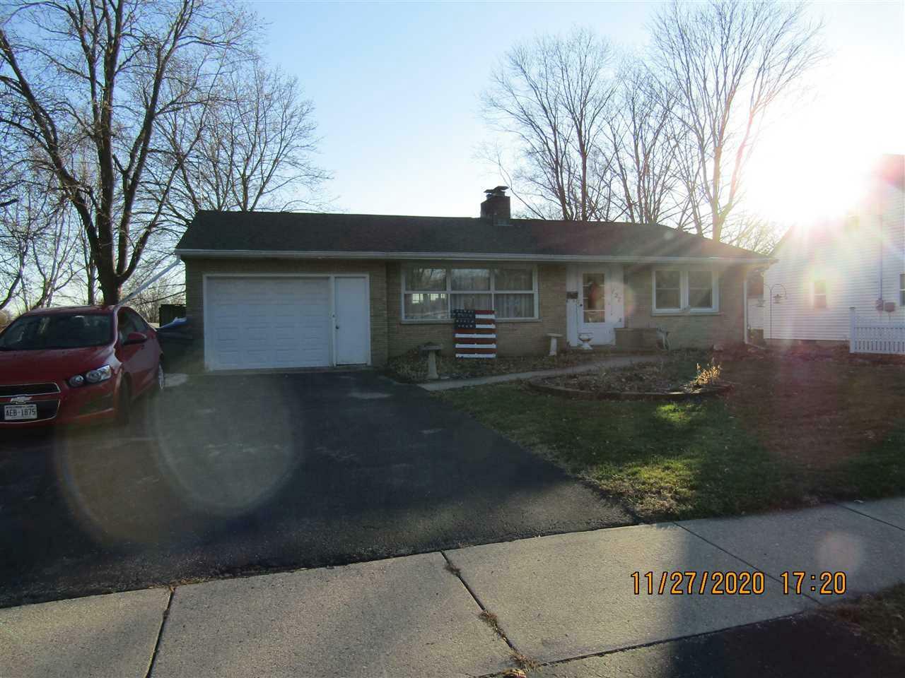 Property Photo:  127 West Oshkosh Street  WI 54971 