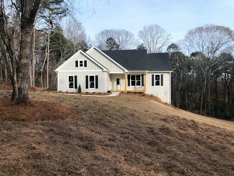 Property Photo:  7425 Oak Ridge Drive  GA 30506 