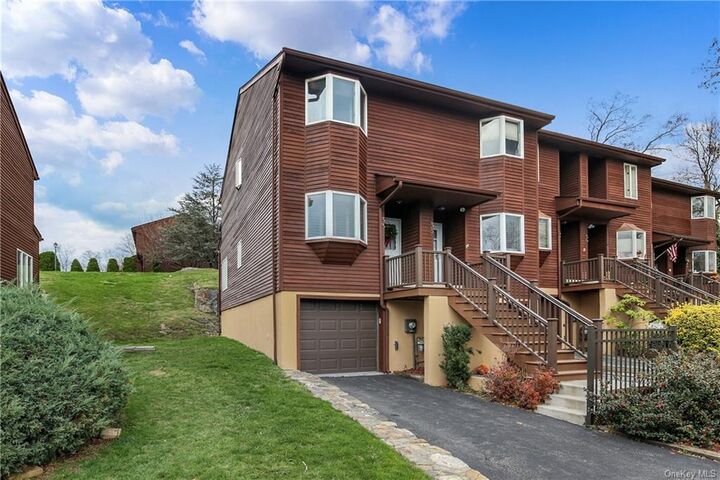 33 Knoll View  Ossining NY 10562 photo