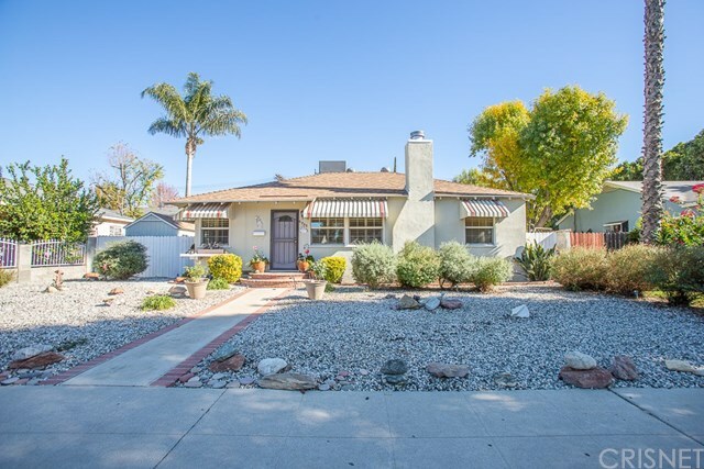 Property Photo:  6840 White Oak Avenue  CA 91406 