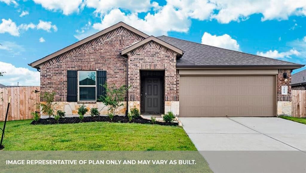 Property Photo:  3915 Country Club Drive  TX 77521 