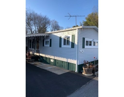 Property Photo: 98 Newbury Street 16A MA 01923