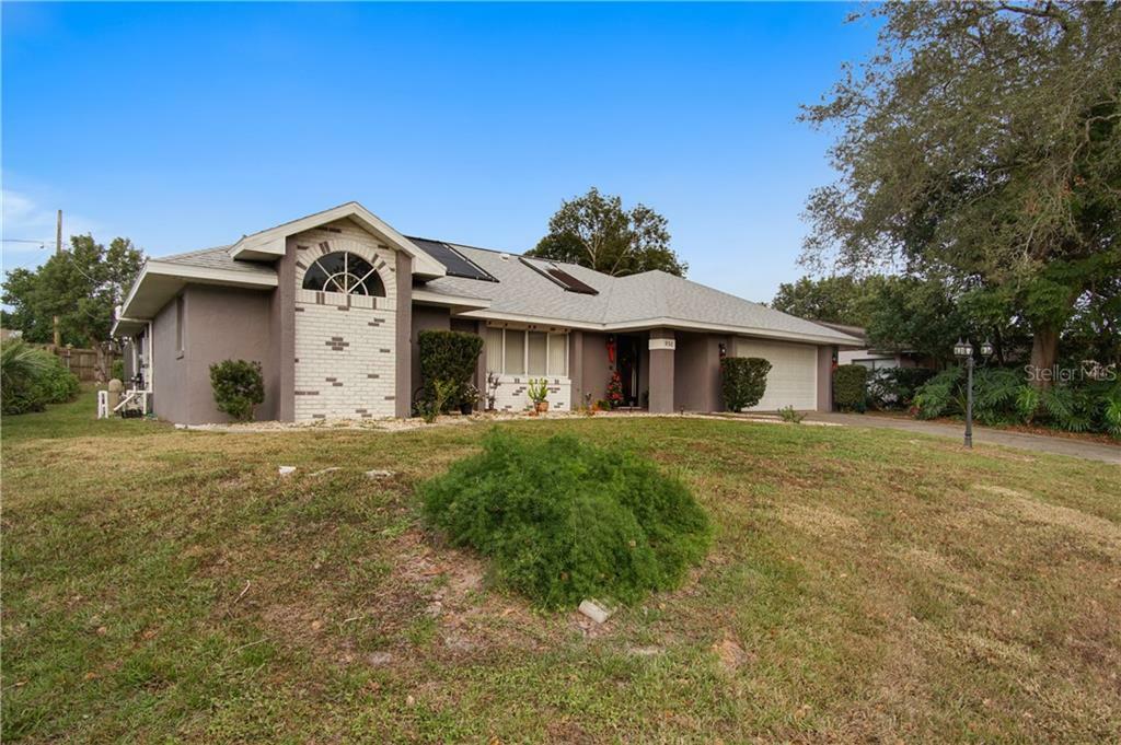 Property Photo:  930 Vicksburg Street  FL 32725 