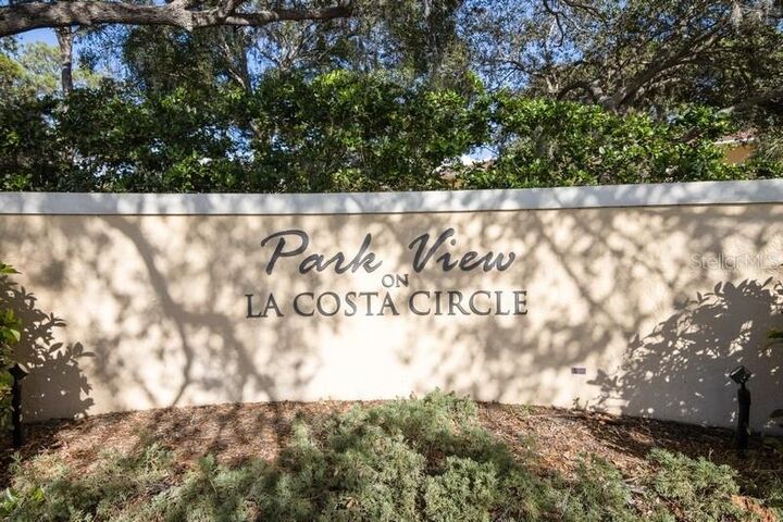 Property Photo:  942 La Costa Circle 9  FL 34237 