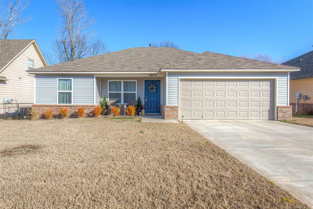 Property Photo:  28037 E 148th Place S  OK 74429 