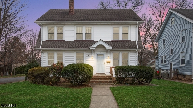 Property Photo:  15 Hillcrest Ave  NJ 07016 