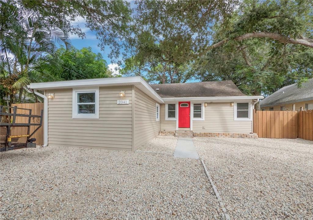 Property Photo: 2041 10th Street FL 34237