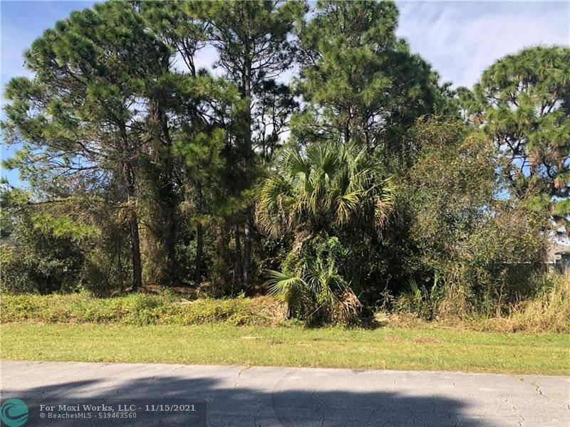 Property Photo:  885 SW Saltonstall Ter  FL 34953 