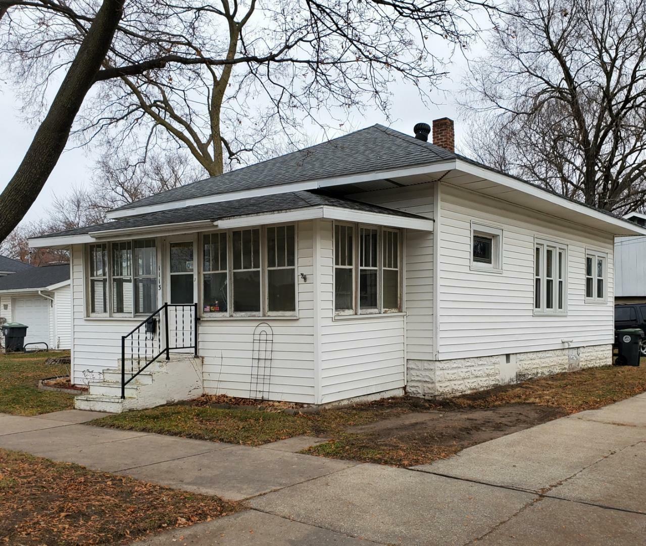 Property Photo:  1113 13th St S  WI 54601 