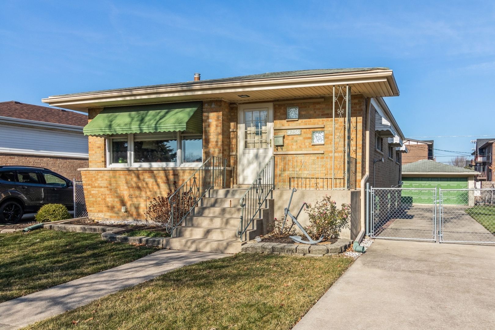 Property Photo:  4256 W 116th Street  IL 60803 