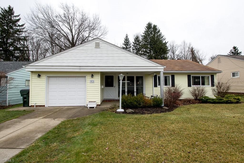 Property Photo: 1113 Ranchland Drive OH 44124