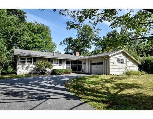 Property Photo:  6 Ballydrain Rd  MA 01701