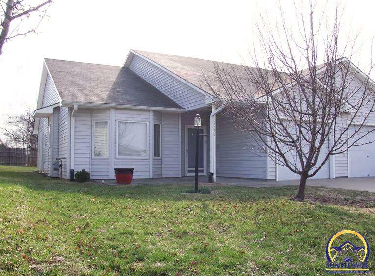 Property Photo:  2930 SE Walnut Dr  KS 66605 