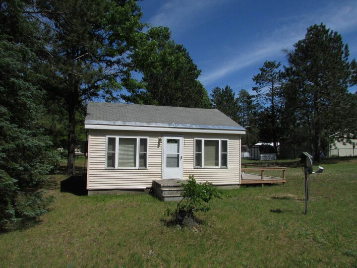 1582 Petunia Ct  St. Helen MI 48656 photo