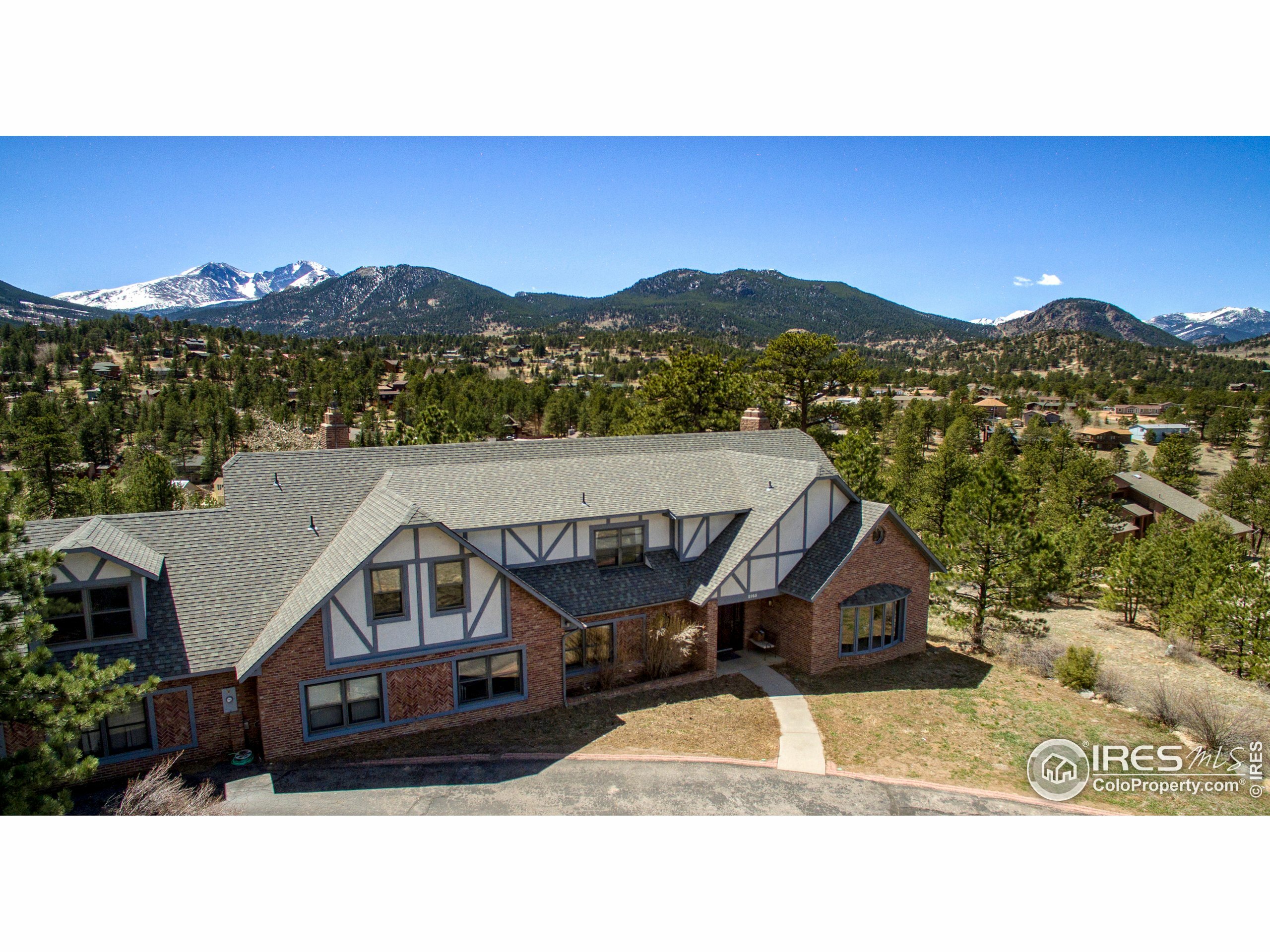 Property Photo:  2165 Governors Ln  CO 80517 