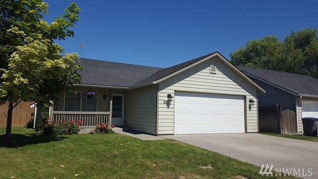 Property Photo:  50 Talon Lp  WA 99362 