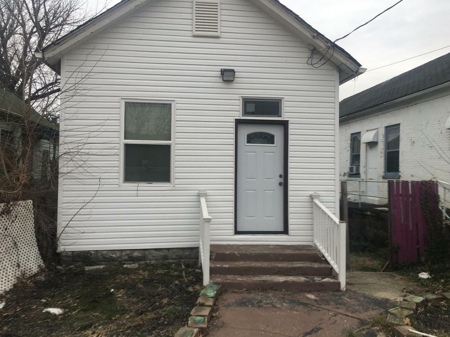 Property Photo:  2422 Copelen St  OH 45206 