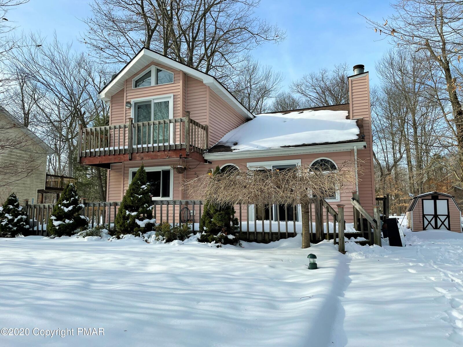 Property Photo: 5302 Apache Trail PA 18466