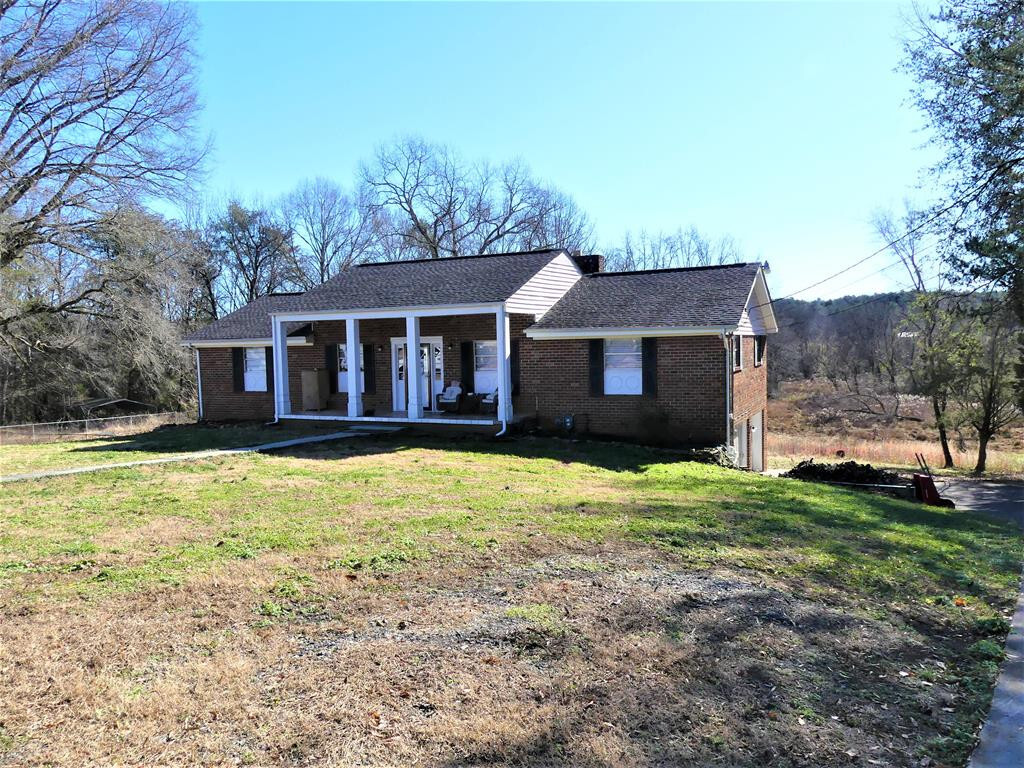 Property Photo: 154 County Road 600 TN 37303