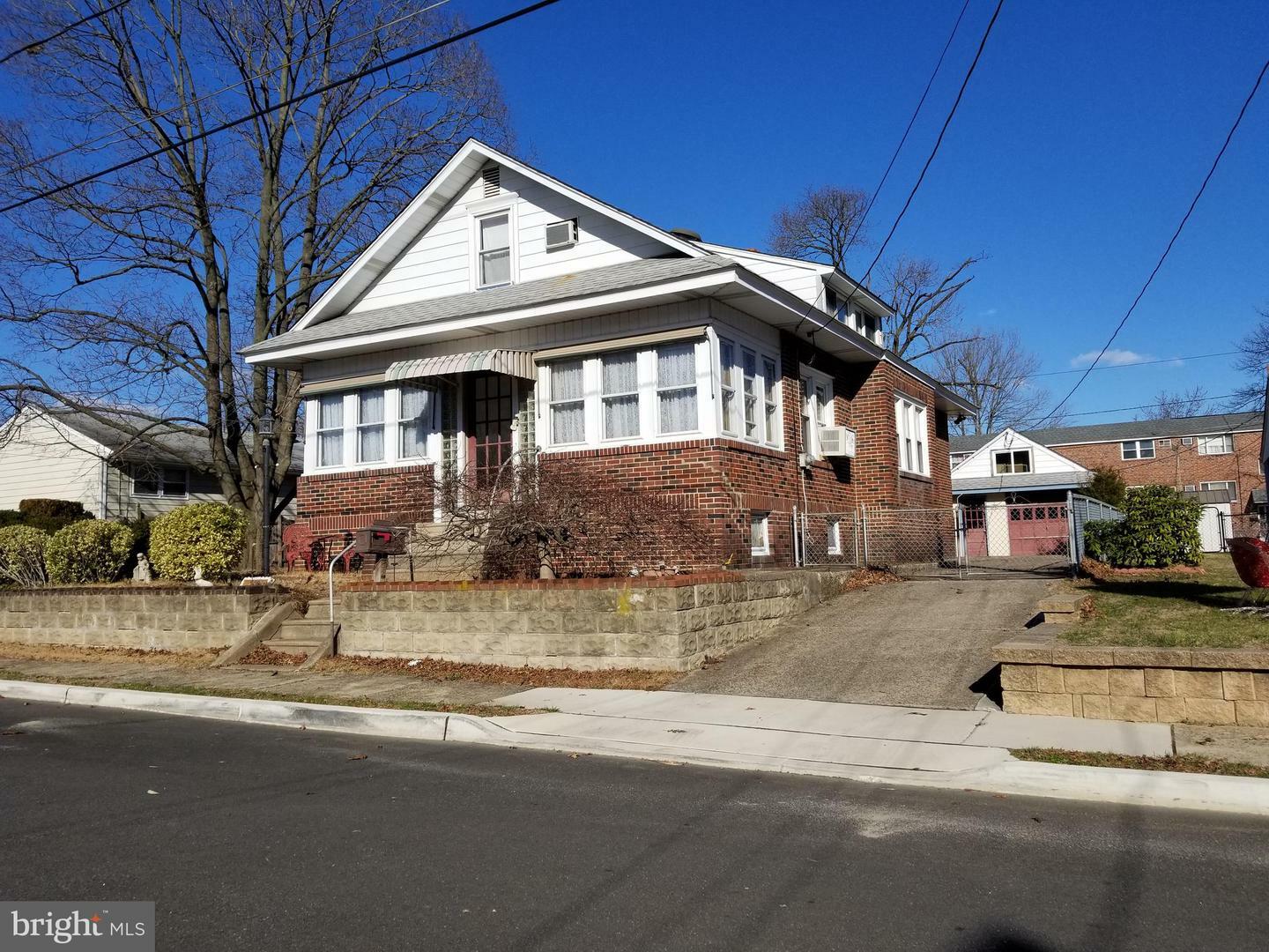 Property Photo:  149 Walnut Street  NJ 08093 