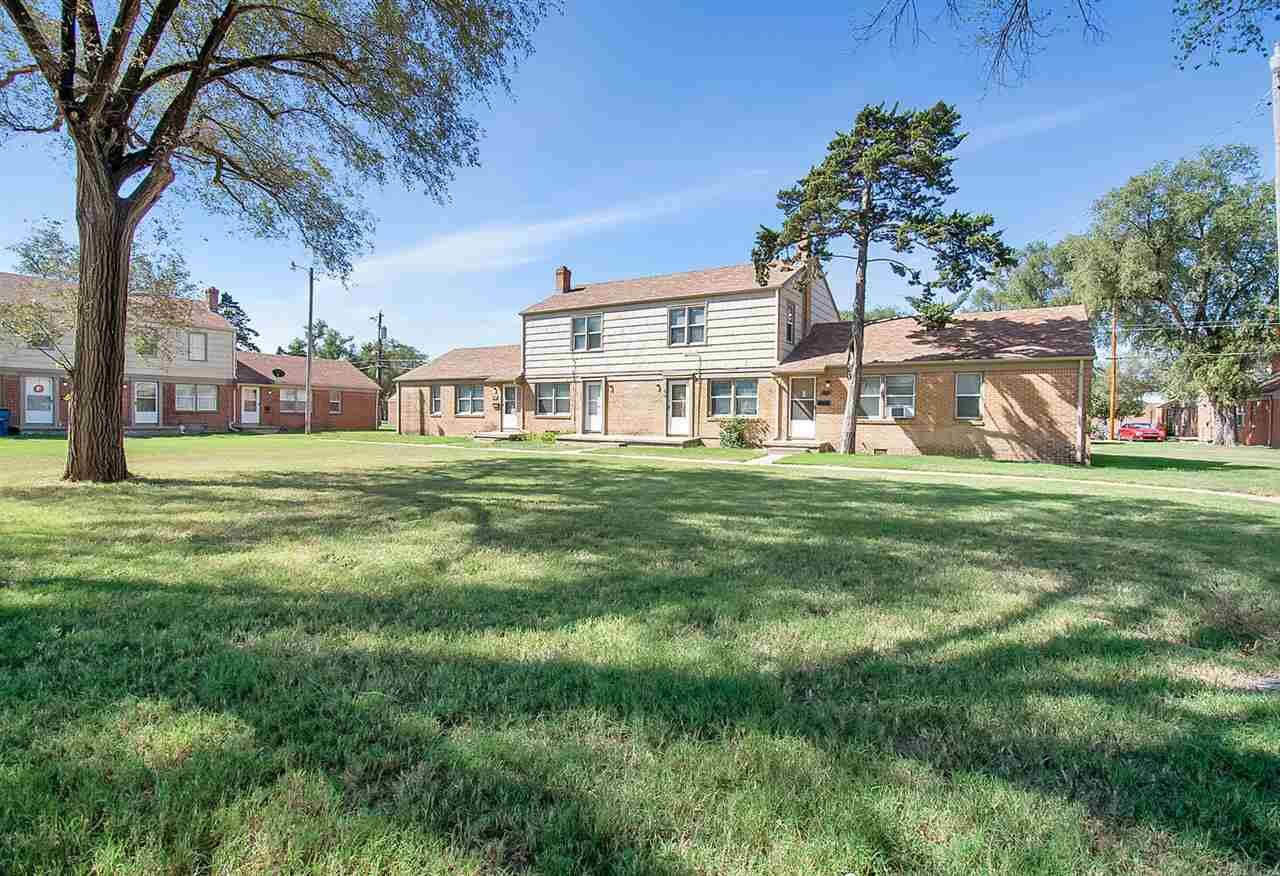 Property Photo:  2701 E Harry St  KS 67211 
