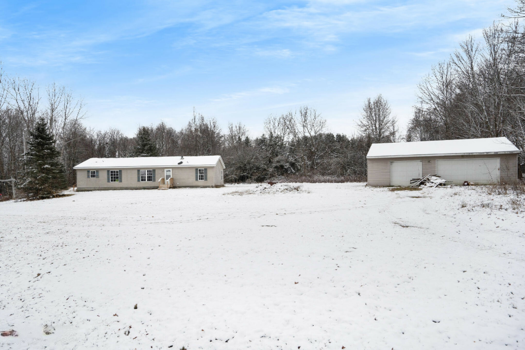 15127 Scenic Drive  Casnovia MI 49318 photo