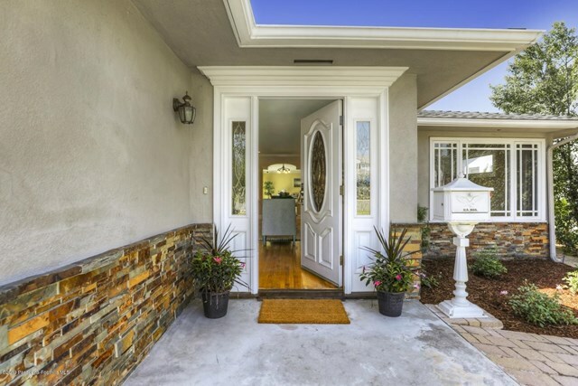 Property Photo:  2186 Las Lunas Street  CA 91107 