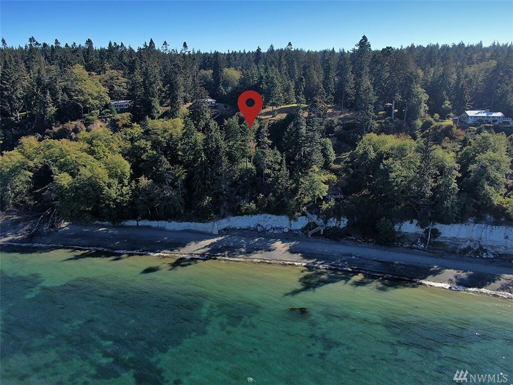 Property Photo:  3350 Smugglers Cove Rd  WA 98253 