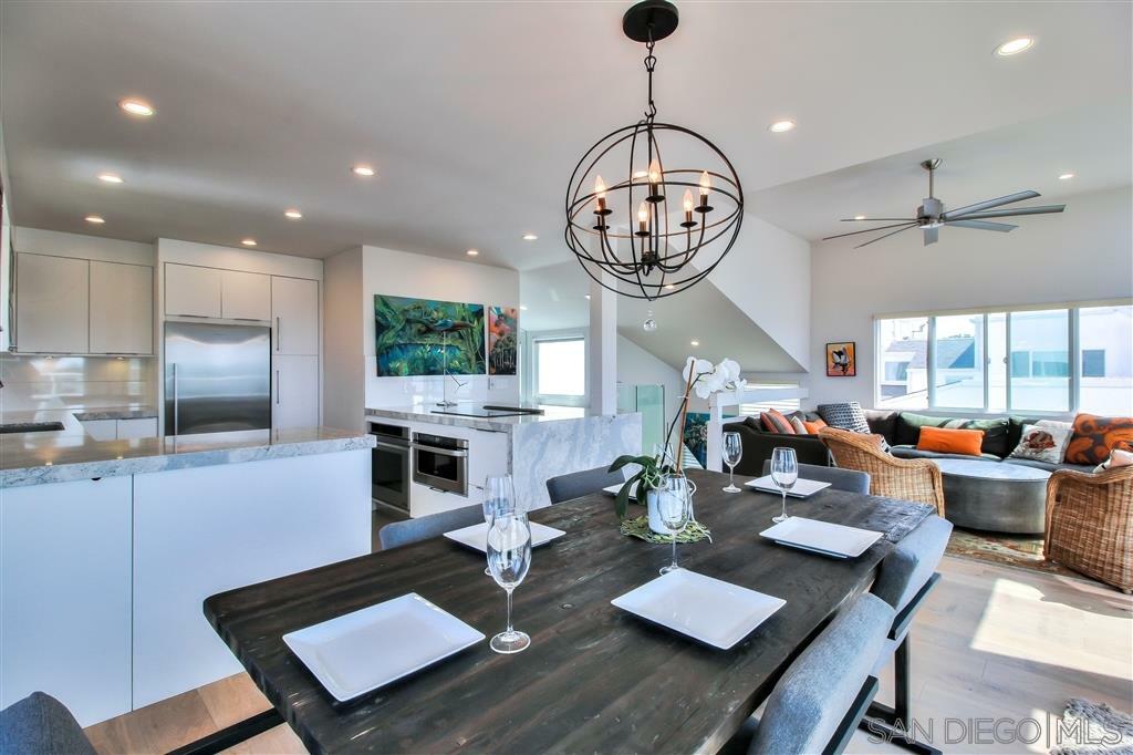 Property Photo: 330 Shoemaker Ct. CA 92075