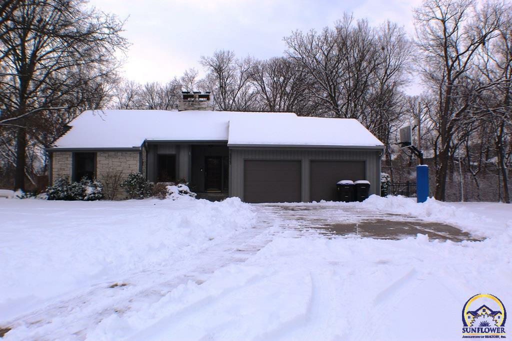 Property Photo:  6333 SW 32nd St  KS 66614 