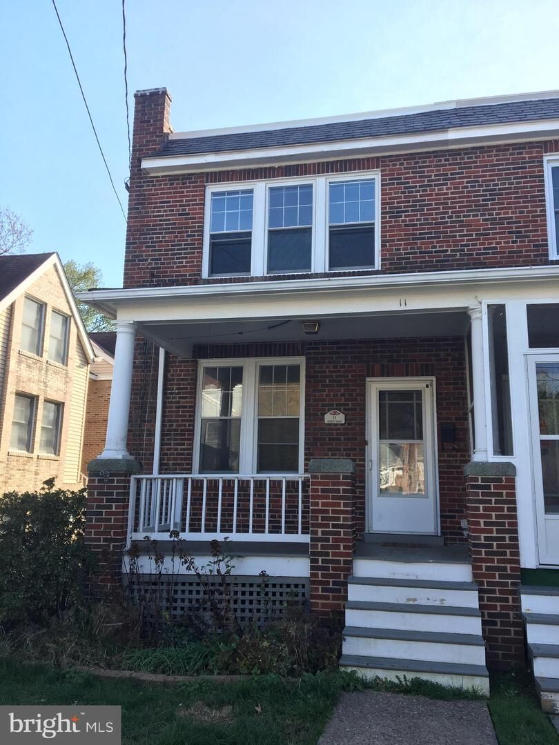 Property Photo:  11 Sunset Drive  VA 22301 