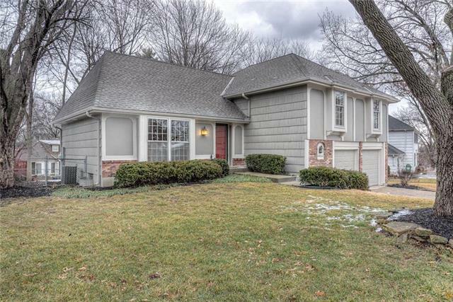 Property Photo: 10924 W 101 Terrace KS 66214