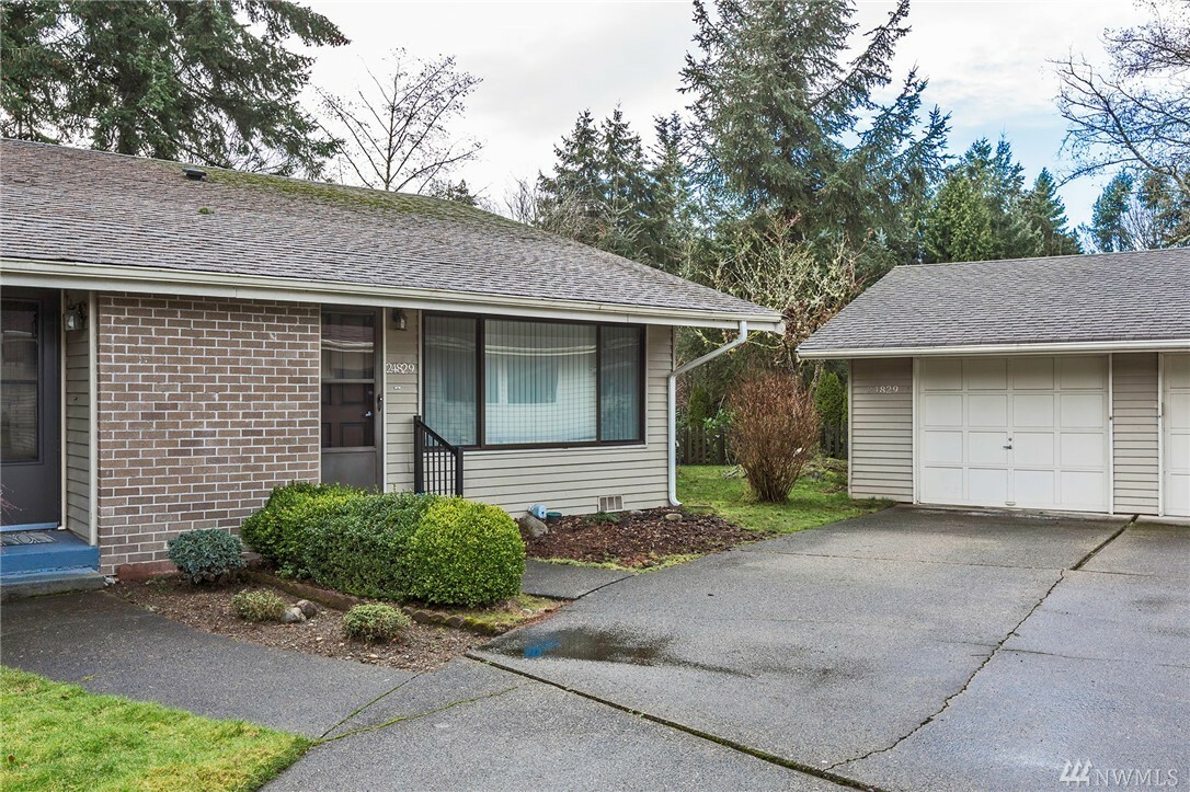 Property Photo:  24829 10th Ave S  WA 98198 