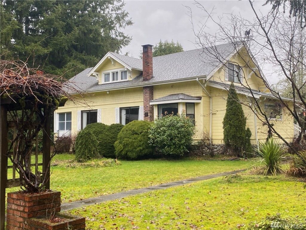 Property Photo: 624 Tauscher Rd WA 98532