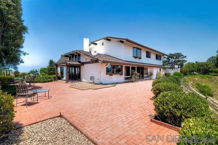 Property Photo:  8215 Prestwick Drive  CA 92037 