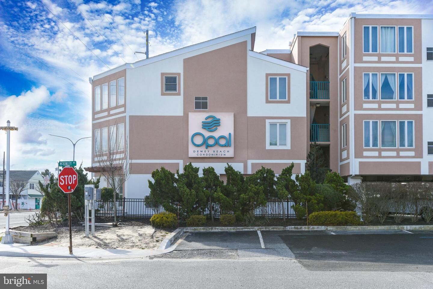 Property Photo:  1609 Coastal Highway S306  DE 19971 